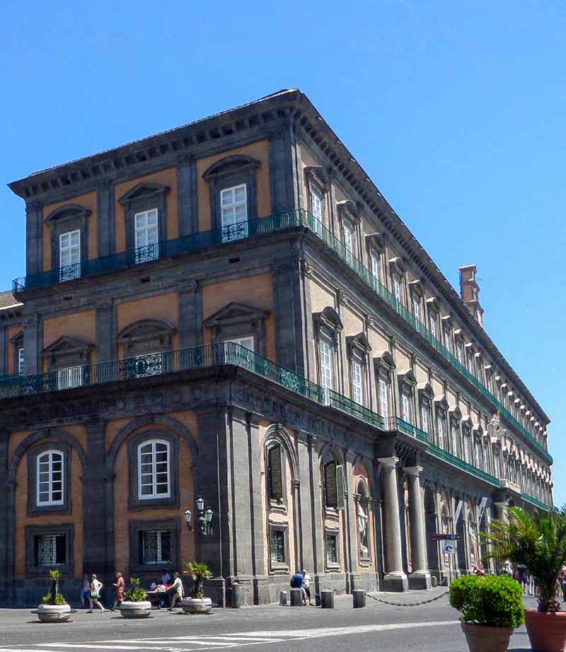 piazza-plebiscito-dintorni